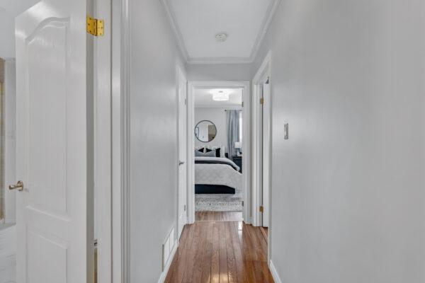 683-West-Shore-Boulevard-Pickering-Web-Salisbury-26