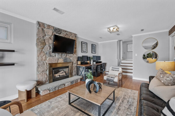 683-West-Shore-Boulevard-Pickering-Web-Salisbury-54