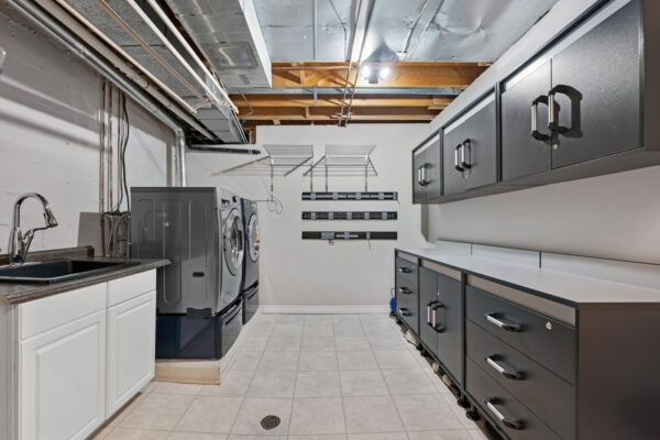 683-West-Shore-Boulevard-Pickering-Web-Salisbury-57