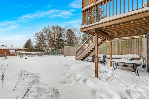 683-West-Shore-Boulevard-Pickering-Web-Salisbury-60