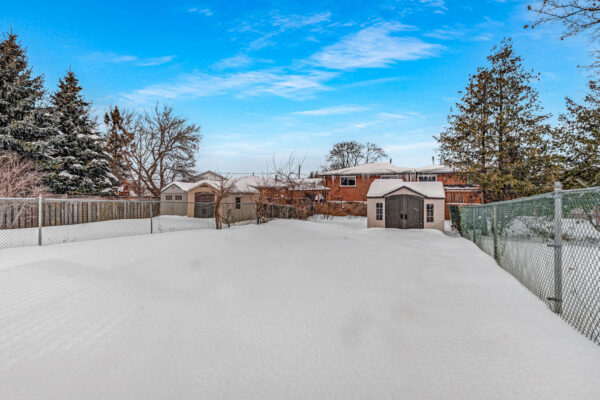683-West-Shore-Boulevard-Pickering-Web-Salisbury-68