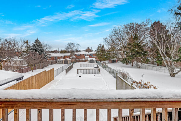 683-West-Shore-Boulevard-Pickering-Web-Salisbury-72