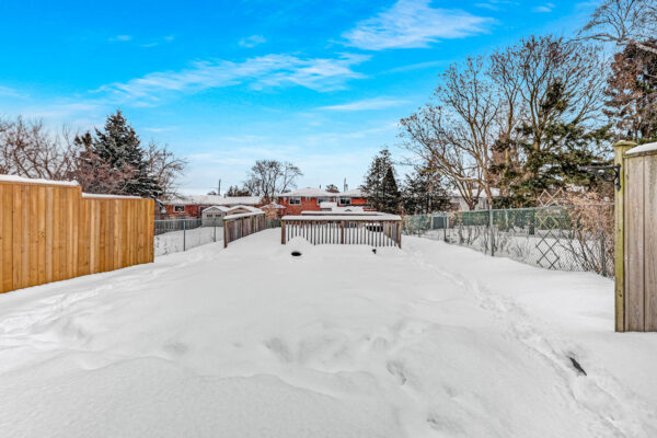 683-West-Shore-Boulevard-Pickering-Web-Salisbury-74