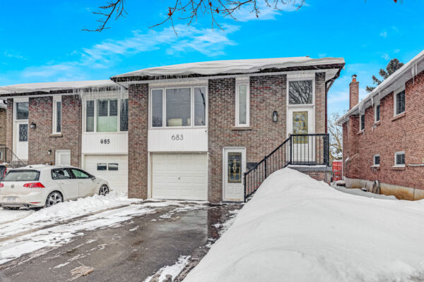 683-West-Shore-Boulevard-Pickering-Web-Salisbury-9
