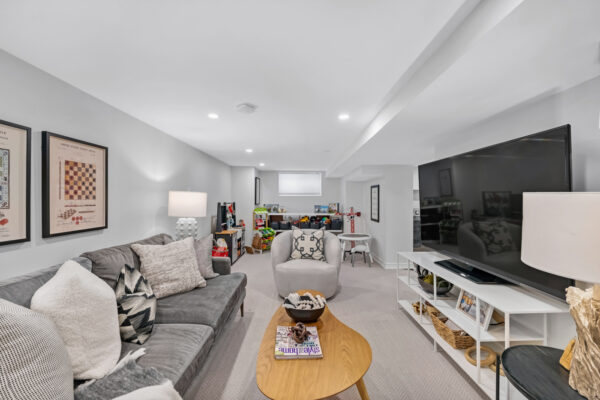 78-Branstone-Road-Toronto-Web-Salisbury-48