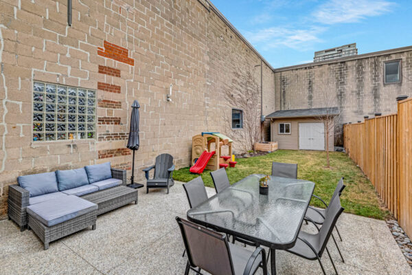 101-Chandos-Avenue-Toronto-Web-Salisbury-53