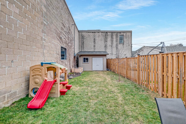 101-Chandos-Avenue-Toronto-Web-Salisbury-57