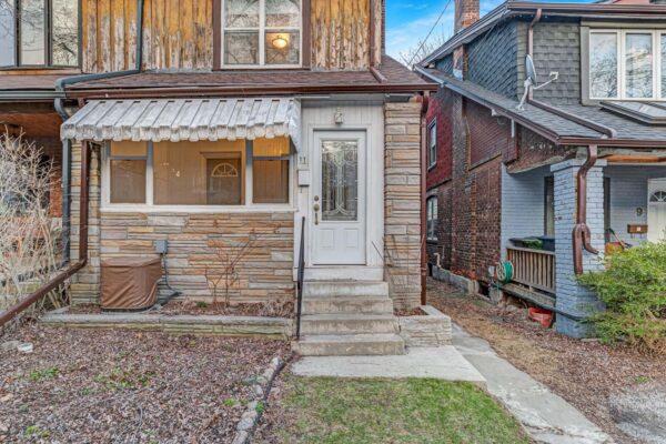 11-Lamb-Avenue-Toronto-Web-Salisbury-10