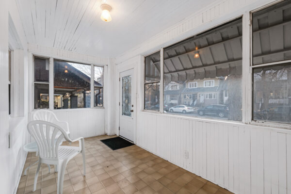 11-Lamb-Avenue-Toronto-Web-Salisbury-11