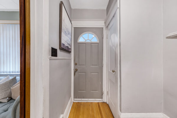 11-Lamb-Avenue-Toronto-Web-Salisbury-13