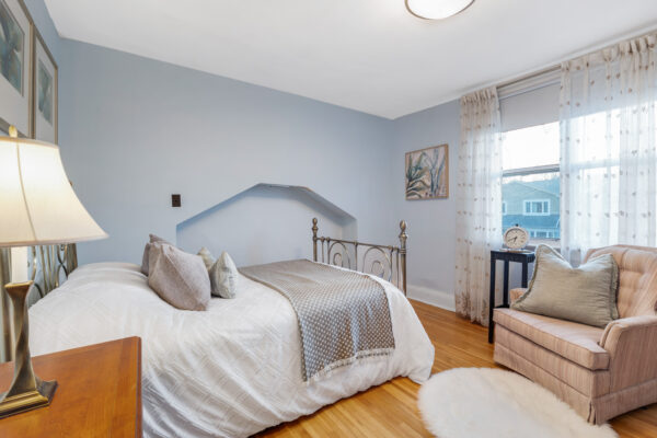 11-Lamb-Avenue-Toronto-Web-Salisbury-33