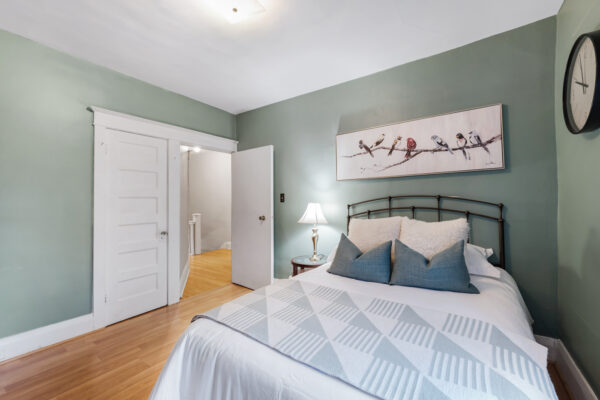 11-Lamb-Avenue-Toronto-Web-Salisbury-38