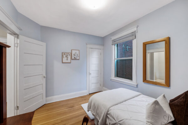 11-Lamb-Avenue-Toronto-Web-Salisbury-42