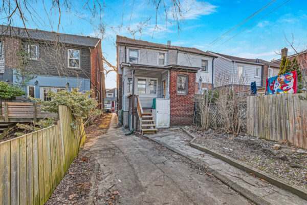 11-Lamb-Avenue-Toronto-Web-Salisbury-50