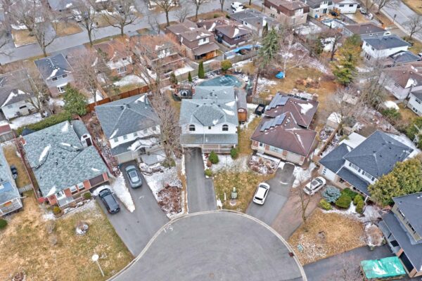 114-Vanzant-Crescent-Stouffville-Web-Salisbury-1