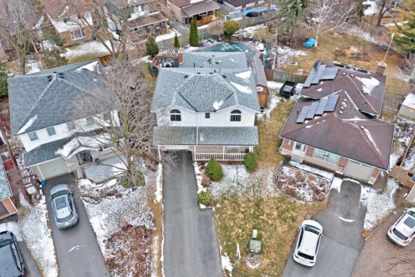 114-Vanzant-Crescent-Stouffville-Web-Salisbury-3