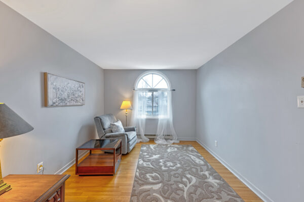 114-Vanzant-Crescent-Stouffville-Web-Salisbury-39