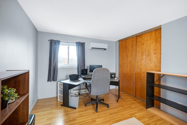 114-Vanzant-Crescent-Stouffville-Web-Salisbury-46