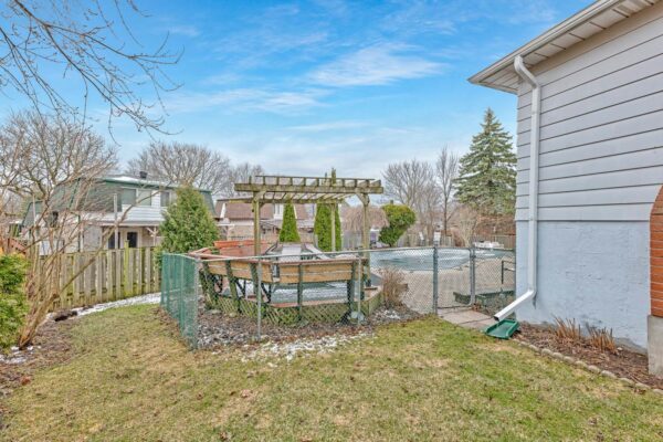 114-Vanzant-Crescent-Stouffville-Web-Salisbury-55