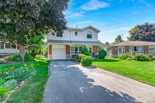 114-Vanzant-Crescent-Stouffville-Web-Salisbury-7