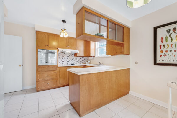 12-Feldbar-Court-Toronto-Web-Salisbury-22