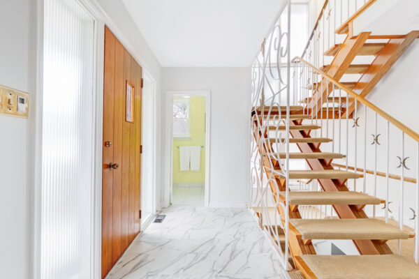 12-Feldbar-Court-Toronto-Web-Salisbury-29