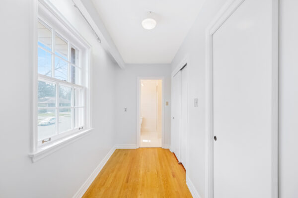12-Feldbar-Court-Toronto-Web-Salisbury-36