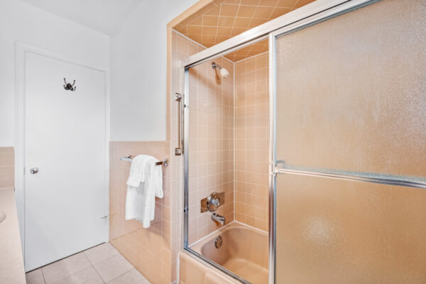 12-Feldbar-Court-Toronto-Web-Salisbury-42