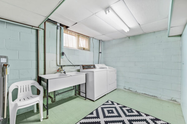 12-Feldbar-Court-Toronto-Web-Salisbury-53