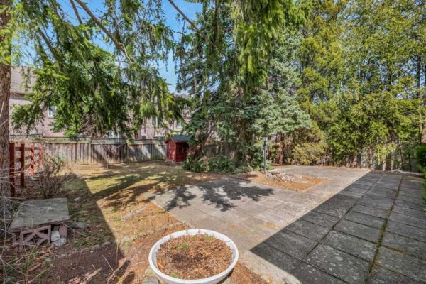 12-Feldbar-Court-Toronto-Web-Salisbury-56