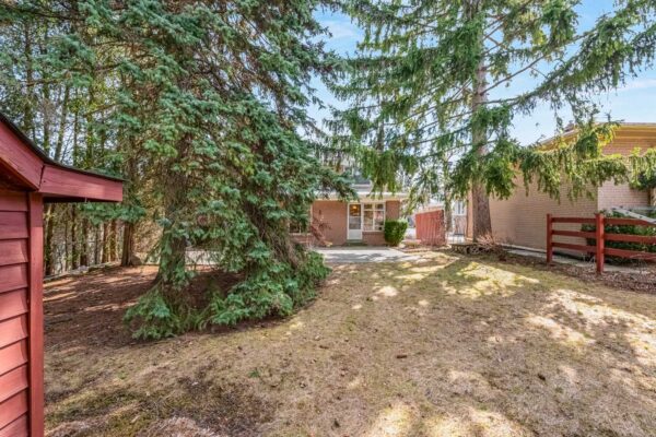 12-Feldbar-Court-Toronto-Web-Salisbury-65