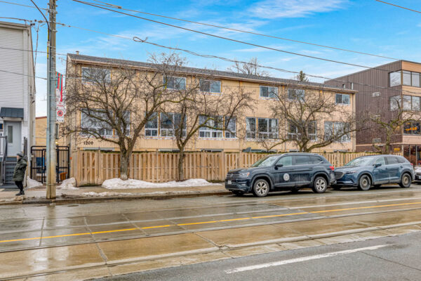1209-Queen-Street-East-Toronto-Web-Salisbury-2