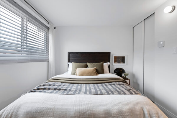 1209-Queen-Street-East-Toronto-Web-Salisbury-20