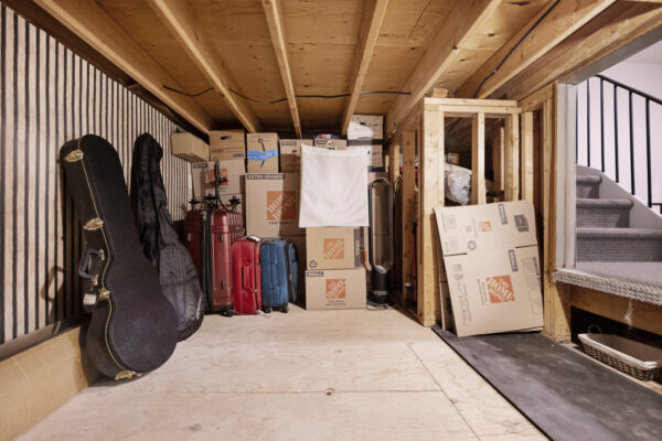 1209-Queen-Street-East-Toronto-Web-Salisbury-27