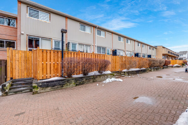 1209-Queen-Street-East-Toronto-Web-Salisbury-36