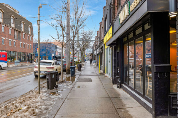 1209-Queen-Street-East-Toronto-Web-Salisbury-44