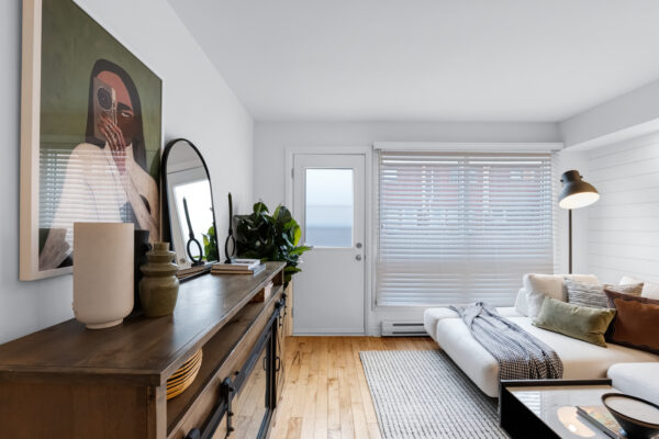 1209-Queen-Street-East-Toronto-Web-Salisbury-5