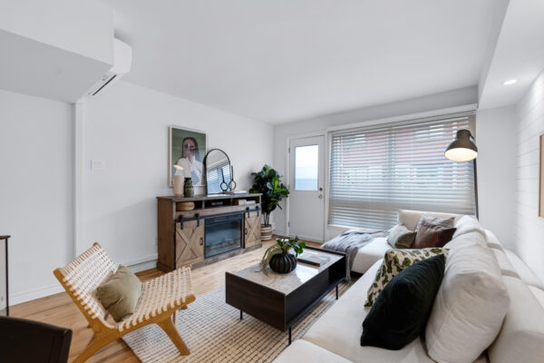 1209-Queen-Street-East-Toronto-Web-Salisbury-9