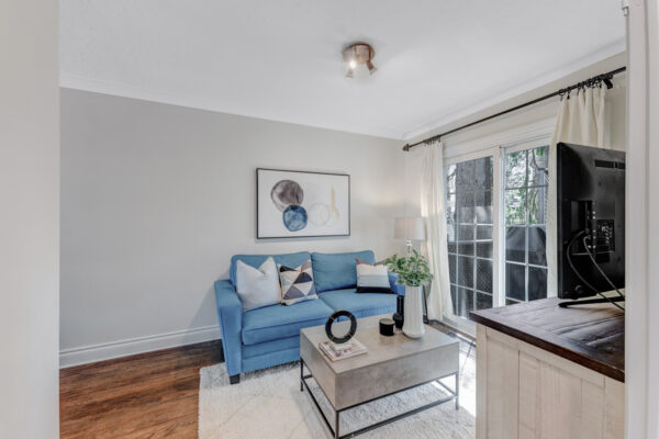 1350-Milton-Avenue-Mississauga-Web-Salisbury-18
