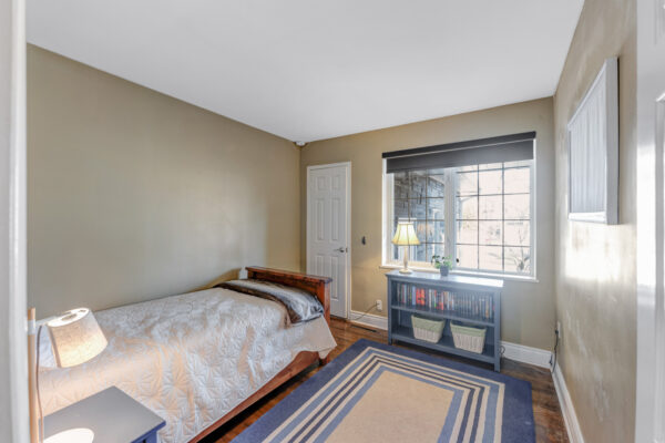 1350-Milton-Avenue-Mississauga-Web-Salisbury-39