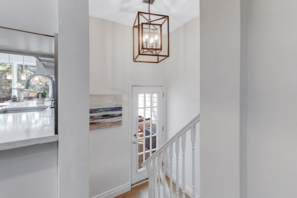 1350-Milton-Avenue-Mississauga-Web-Salisbury-41
