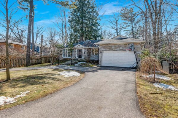 1350-Milton-Avenue-Mississauga-Web-Salisbury-5