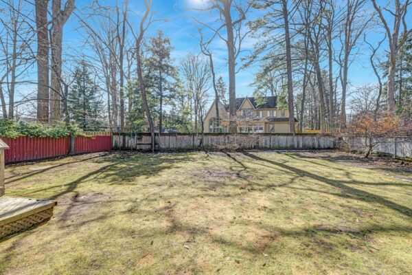 1350-Milton-Avenue-Mississauga-Web-Salisbury-61