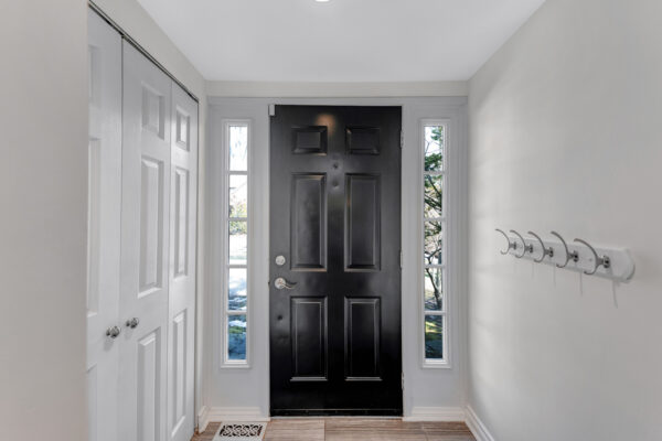 1350-Milton-Avenue-Mississauga-Web-Salisbury-9
