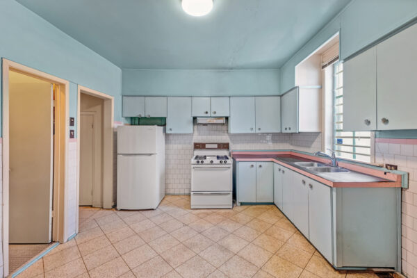 144-Denison-Avenue-Toronto-Web-Salisbury-18
