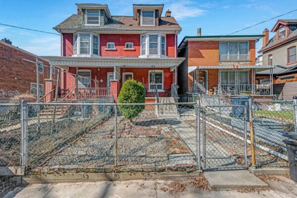 144-Denison-Avenue-Toronto-Web-Salisbury-4