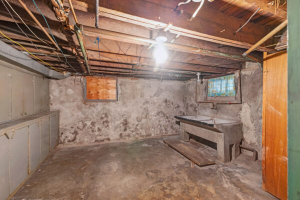 144-Denison-Avenue-Toronto-Web-Salisbury-52