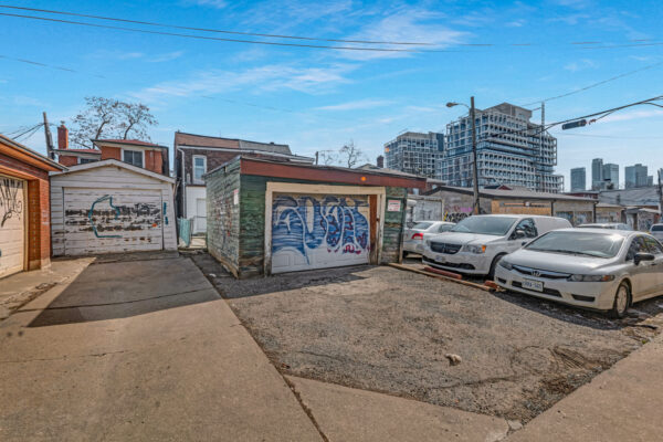 144-Denison-Avenue-Toronto-Web-Salisbury-64