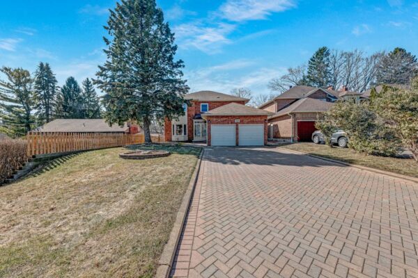154-Centennial-Road-Toronto-Web-Salisbury-5