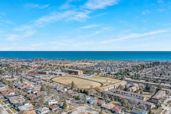 154-Centennial-Road-Toronto-Web-Salisbury-88